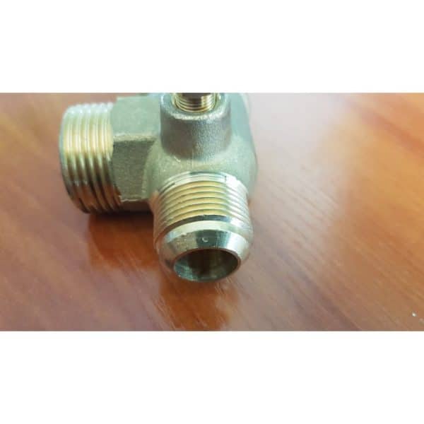 Non return Valve 1/2 to 3/4bsp